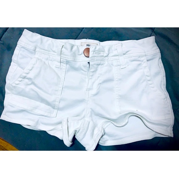 SALE!! BKE Mollie Stretch Short. Size 25. SALE!! - Picture 3 of 6